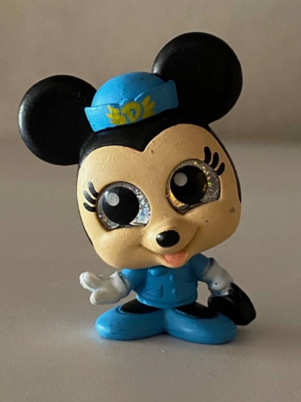 Let's Go Round the World Minnie Stewardess Disney Doorables